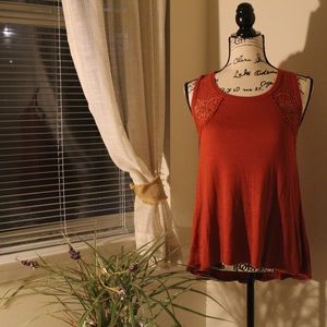 🍊🍊Dark orange flowy and formal Rewind tank top